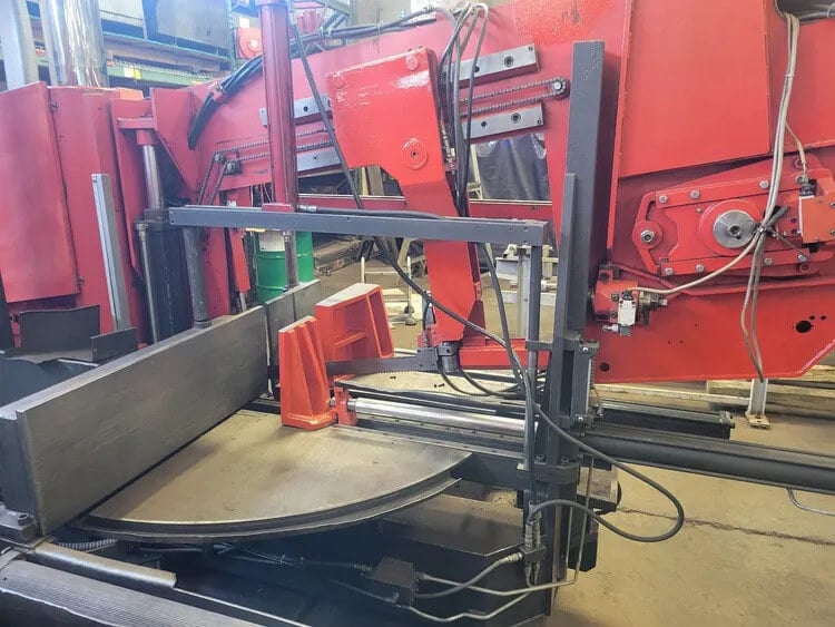 1999 Amada HK800 SemiAutomatic Horizontal Bandsaw (5332)